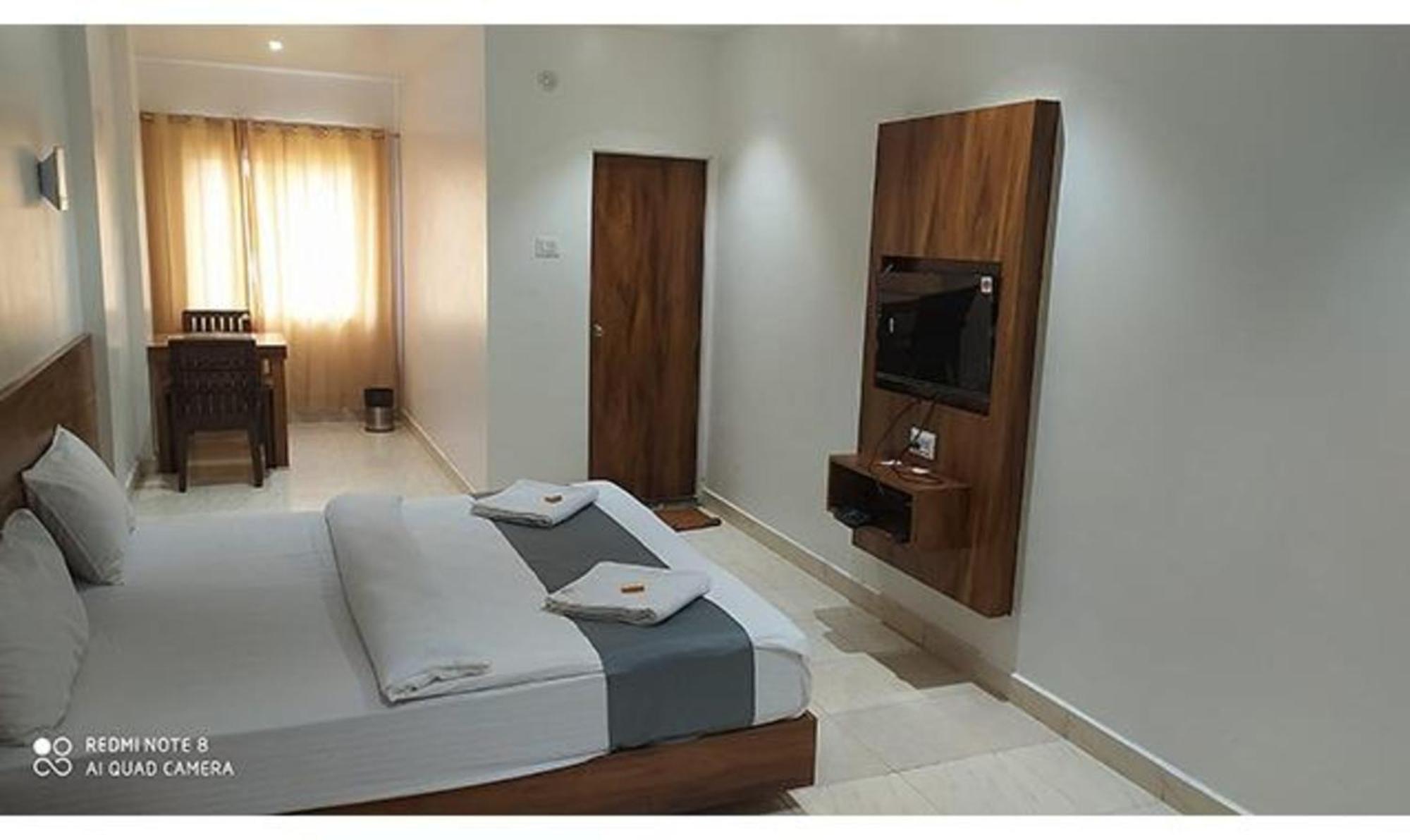 Fabhotel Omkar Pride 浦那 外观 照片