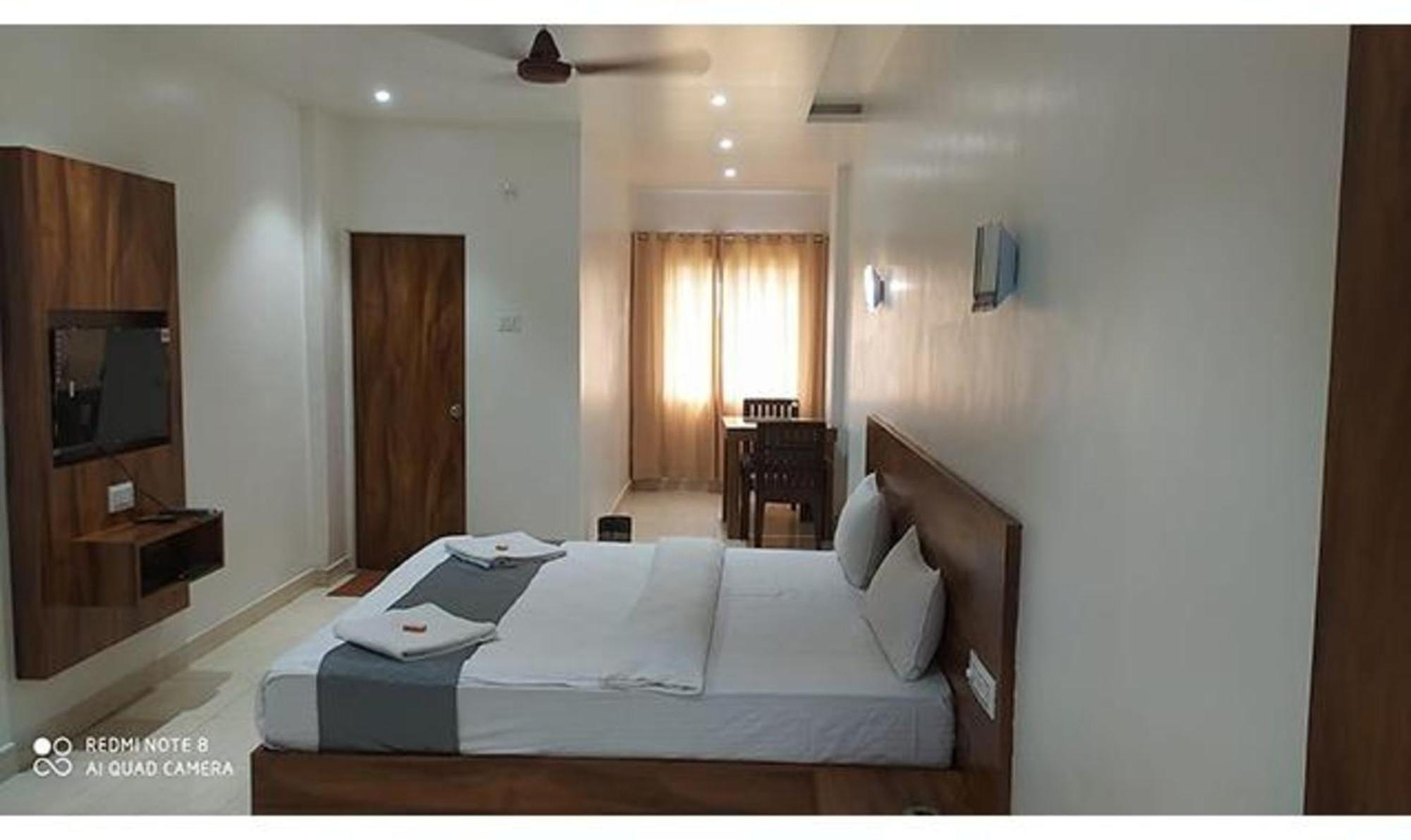 Fabhotel Omkar Pride 浦那 外观 照片